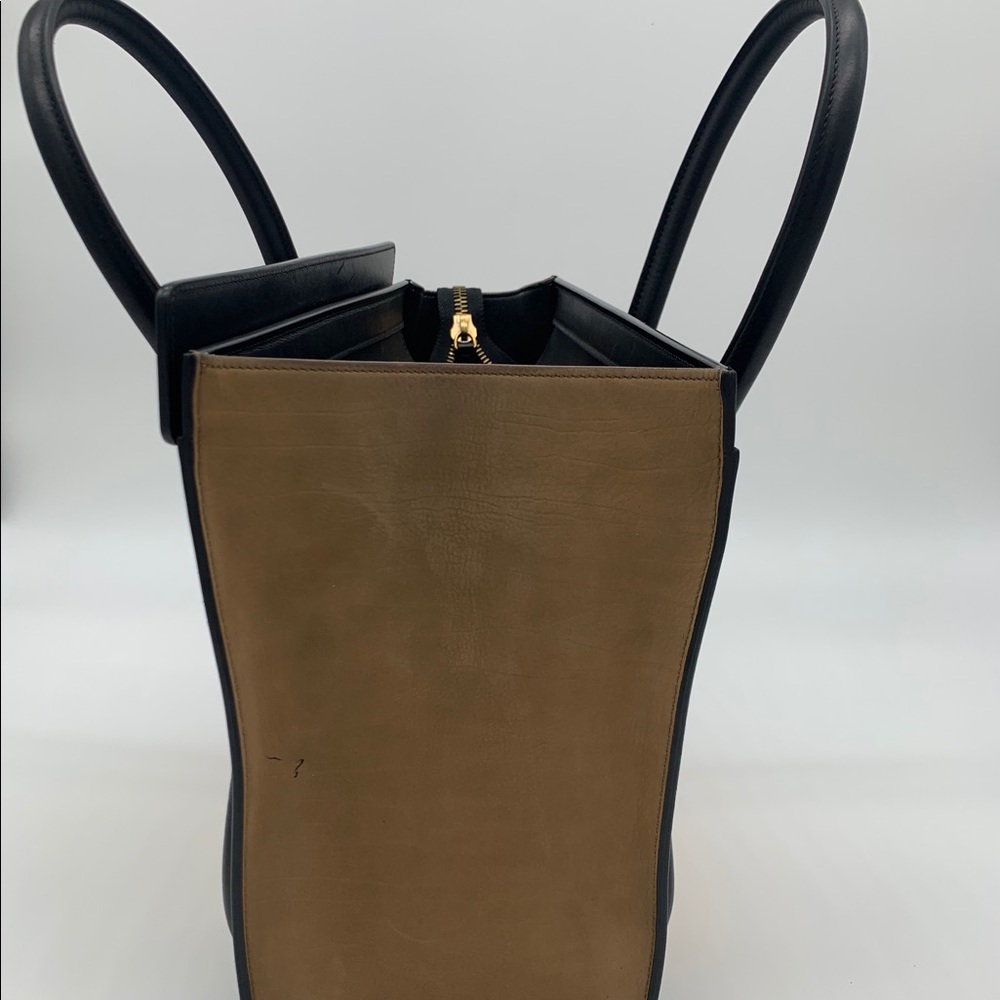 ⭐️CELINE tri color Luggage tote⭐️ - Picture 5 of 8
